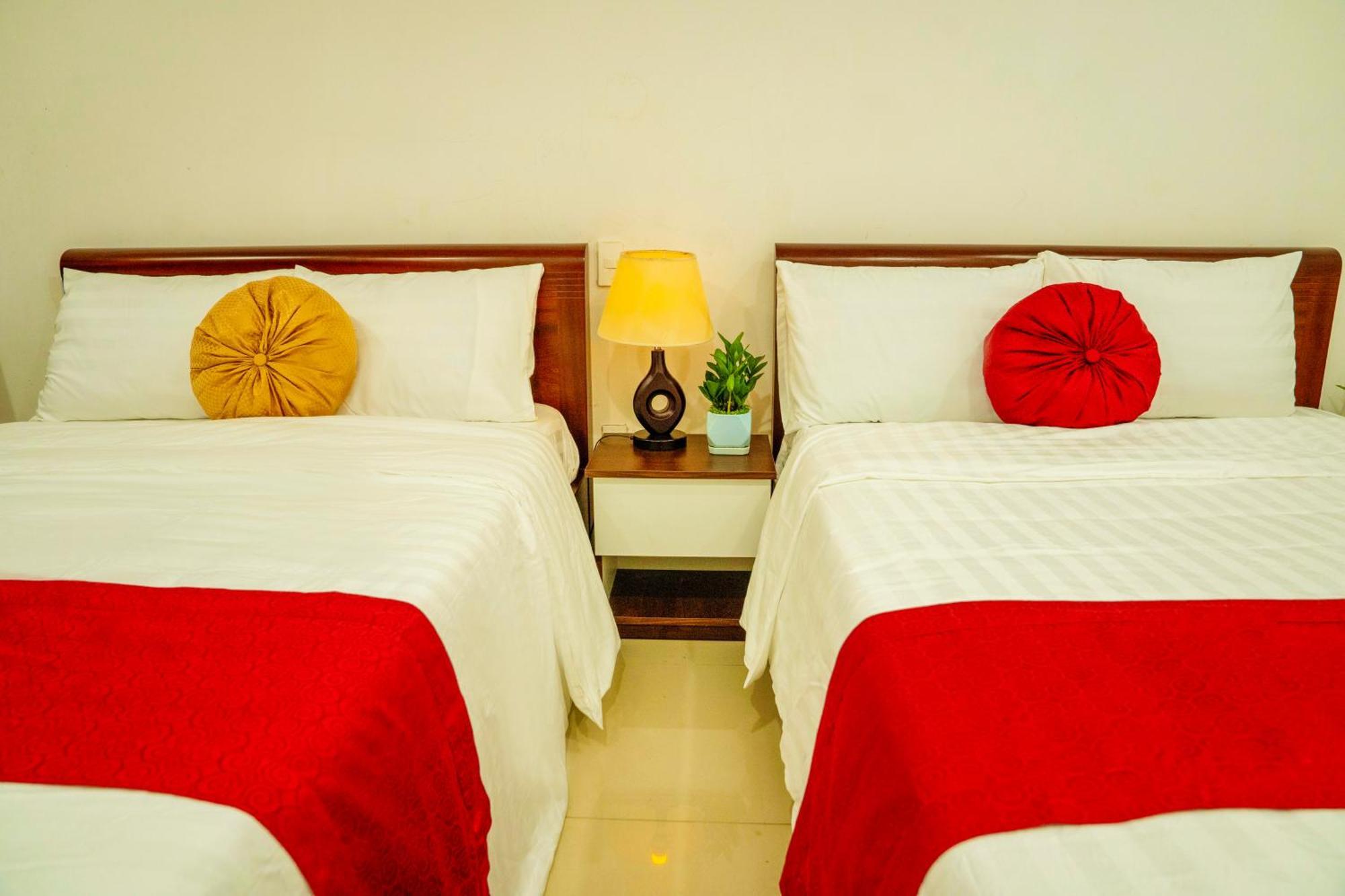Khach San Trung Hieu Vung Tau Hotel Exterior photo
